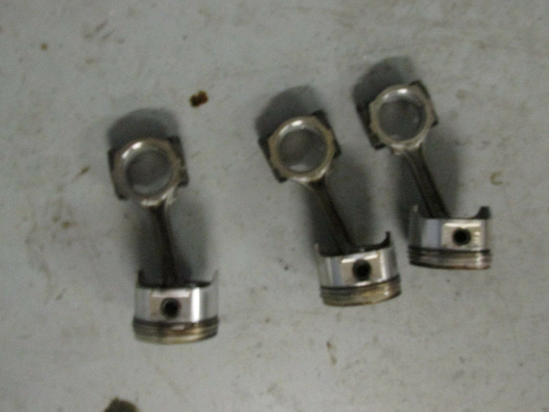 1998 Suzuki outboard DF 60 70 hp piston and rod 12111-99E01, 12160-86002