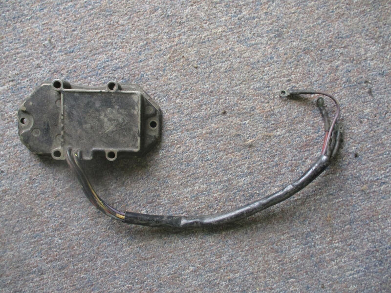 Johnson/Evinrude 150-175hp 2-Stroke Outboard Rectifier Regulator 583529