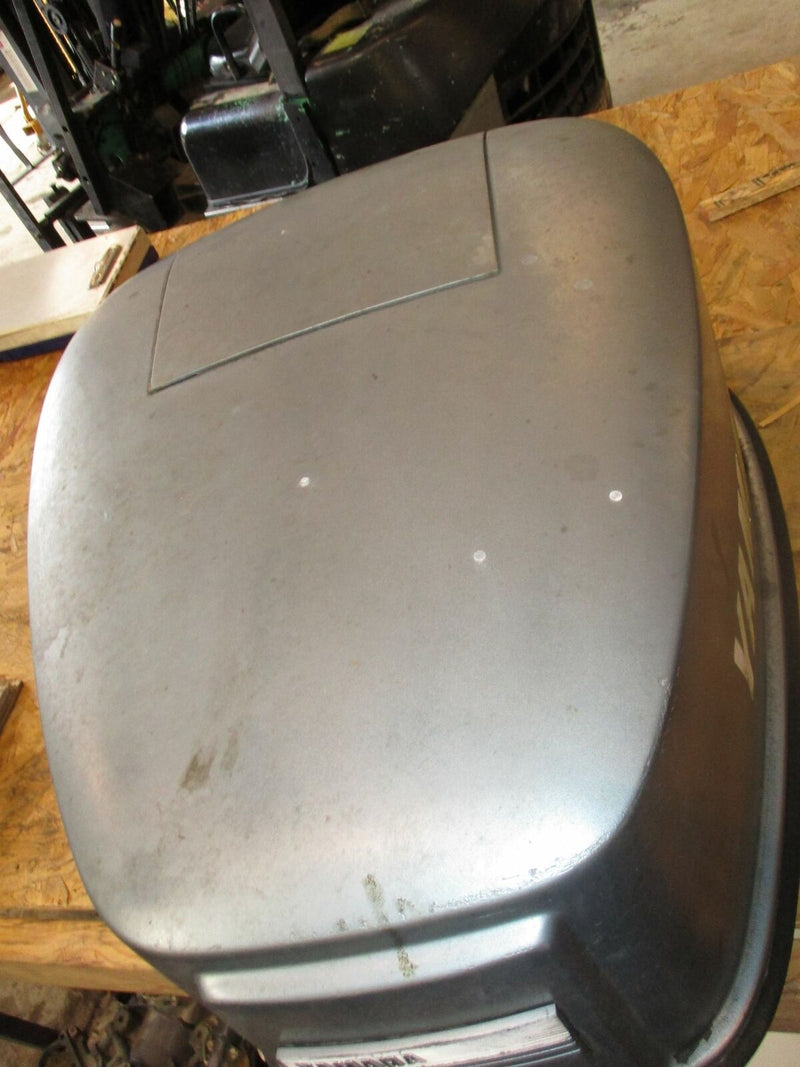 Yamaha 115hp 2 stroke outboard top cowling