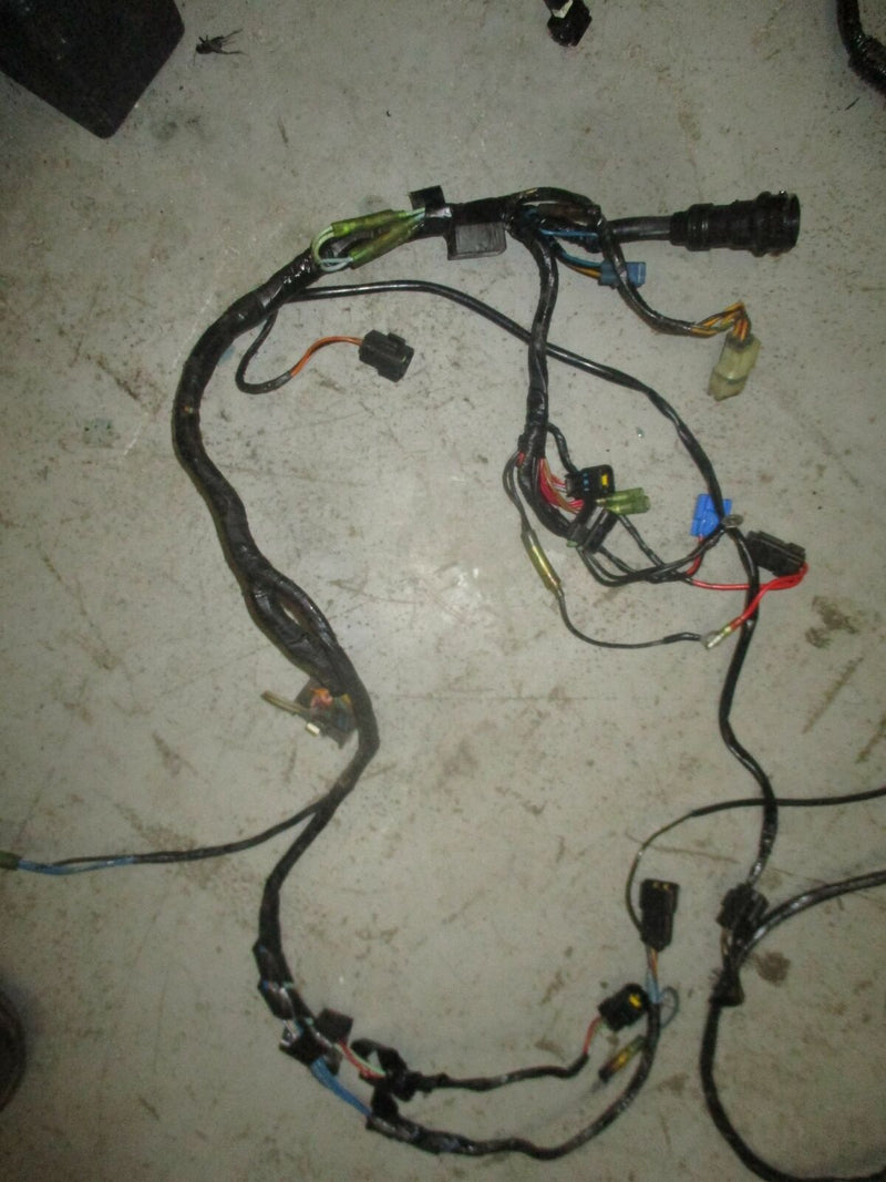 Yamaha V6 200hp 2 stroke outboard engine wiring harness (67H-8259M-00-00)