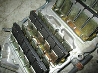 Load image into Gallery viewer, 2000 Yamaha 250hp ox66 outboard intake manifold reeds 65l-13610-01
