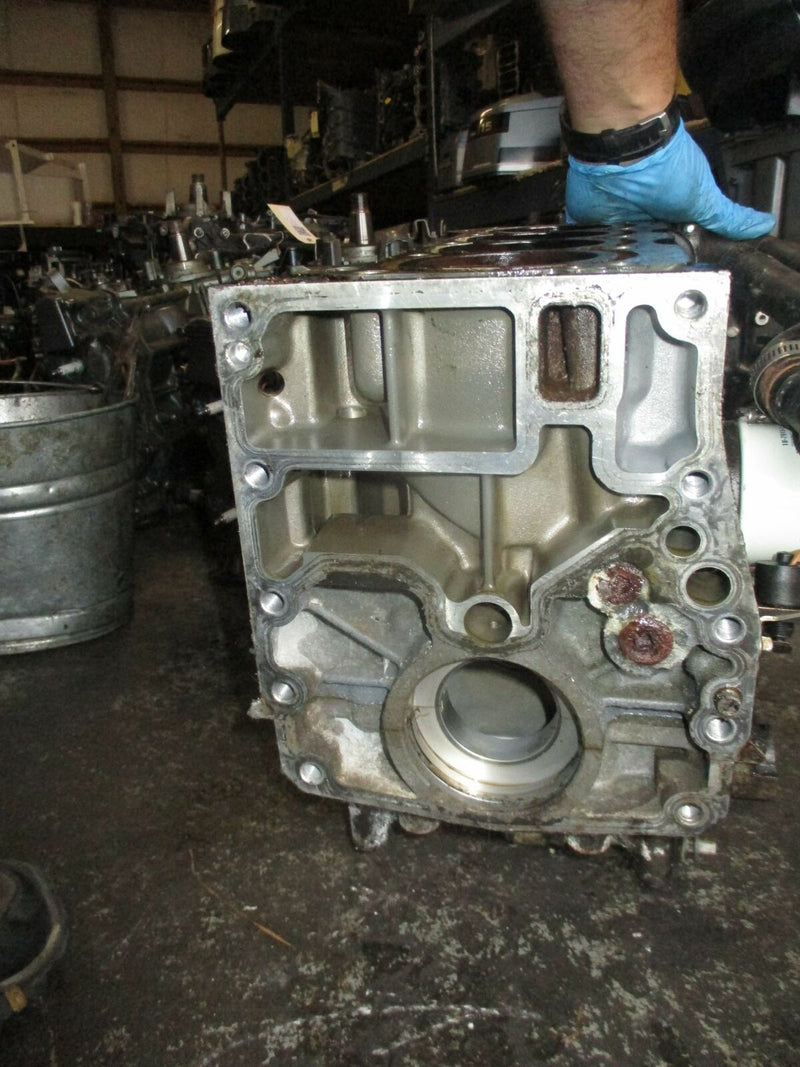 Suzuki DF70 70 hp outboard crankcase block