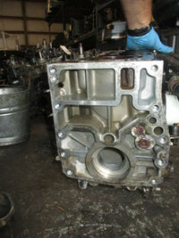 Load image into Gallery viewer, Suzuki DF70 70 hp outboard crankcase block

