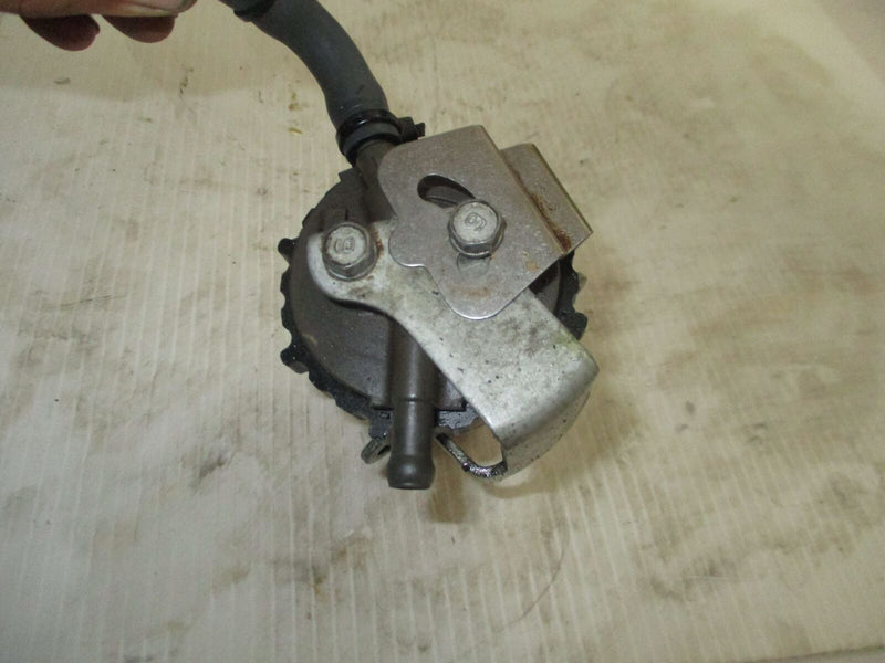 Yamaha F200 200hp V6 4 stroke outboard fuel filter and bracket (65L-24560-00-00)