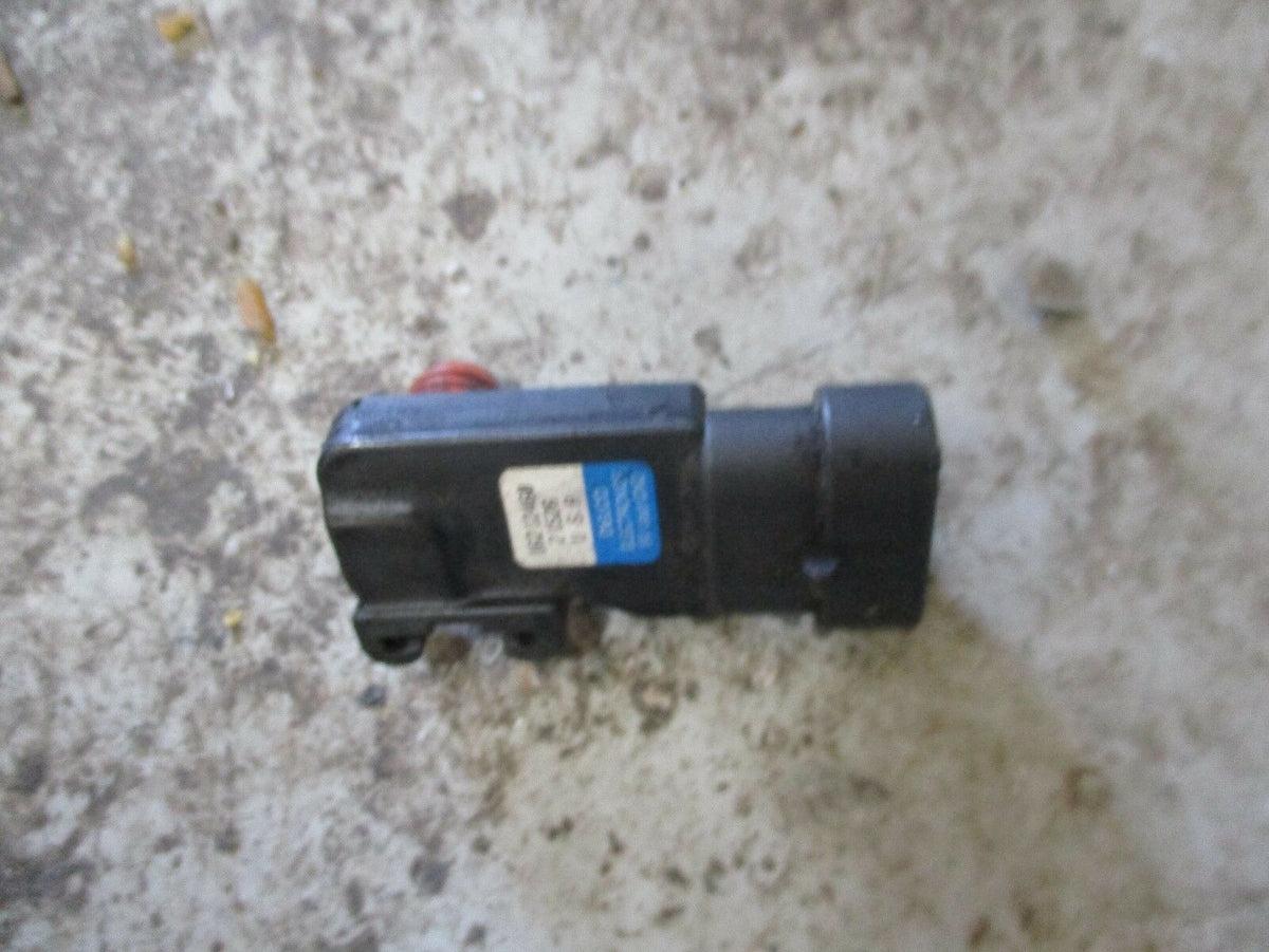 2002-2003 Mercury Optimax 175hp outboard 2 stroke map sensor