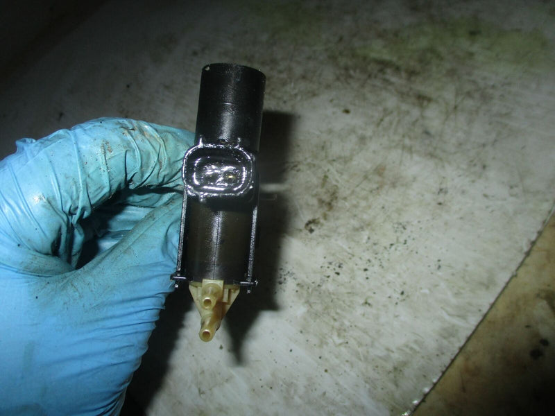 Suzuki DF175 175hp outboard solenoid valve (11817-93J00)