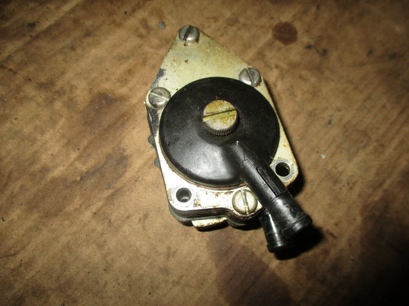 1988 Johnson 88hp special 2-stroke outboard fuel pump 0398387