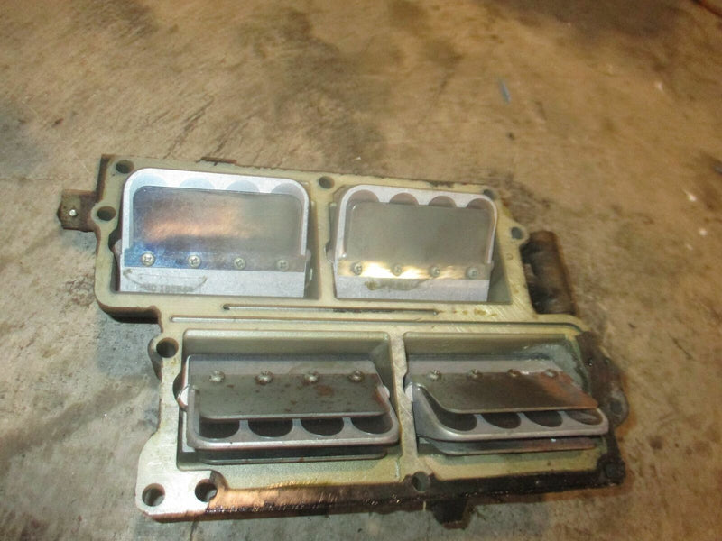 1996 Evinrude 112hp 2-Stroke Outboard Intake Manifold w/Reeds 331833