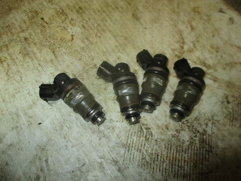 Suzuki DT140 140hp outboard fuel injector set (15710-94900)