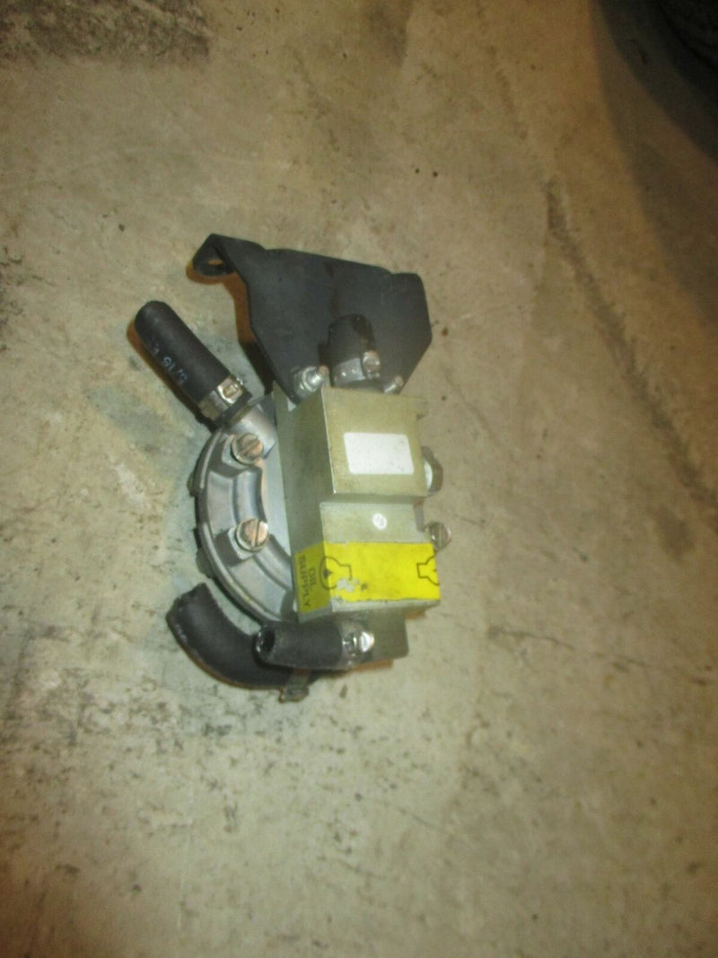 2004 Evinrude Ficht E250FPXSRM Outboard Oil Supply Module