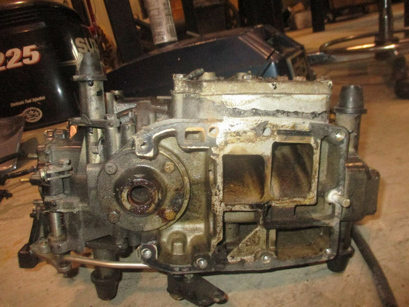 Evinrude 50hp 2 stroke outboard crankcase powerhead