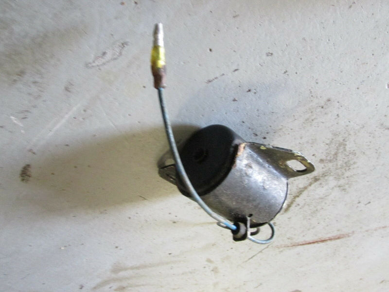1985 Yamaha Outboard Two Stroke 90hp 90ETLK magnetic choke solenoid 688-86110-01