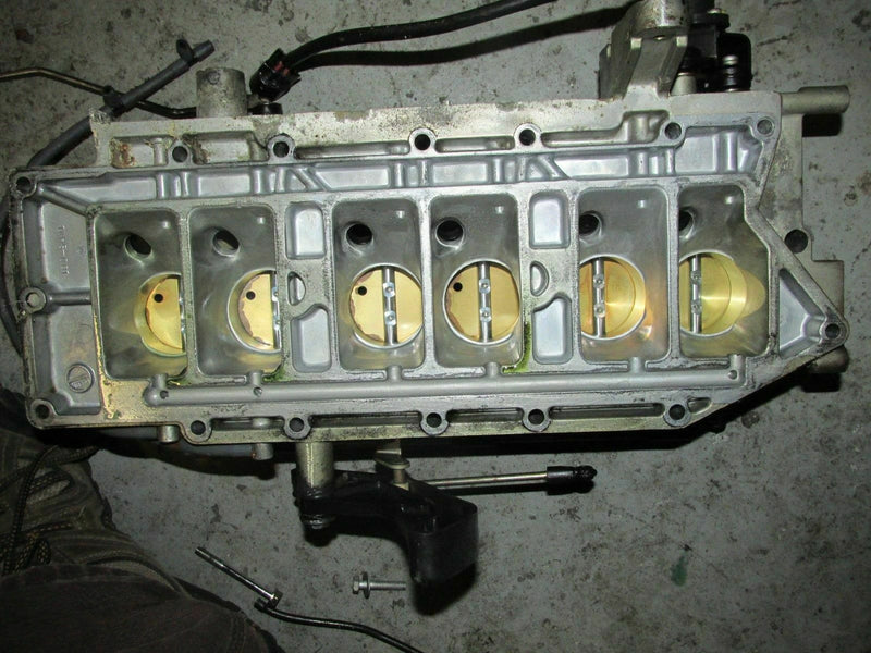 1997 Yamaha outboard S250TURV 250hp 2-stroke throttle body w/ TPS 65L-13751-00-0