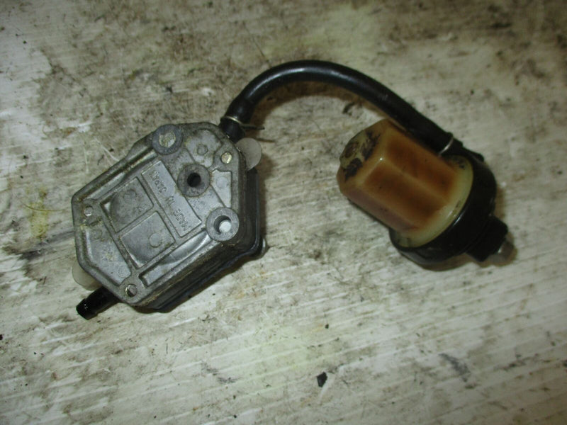 Yamaha 70hp 2 stroke outboard fuel pump and filter (692-24410-00-00)