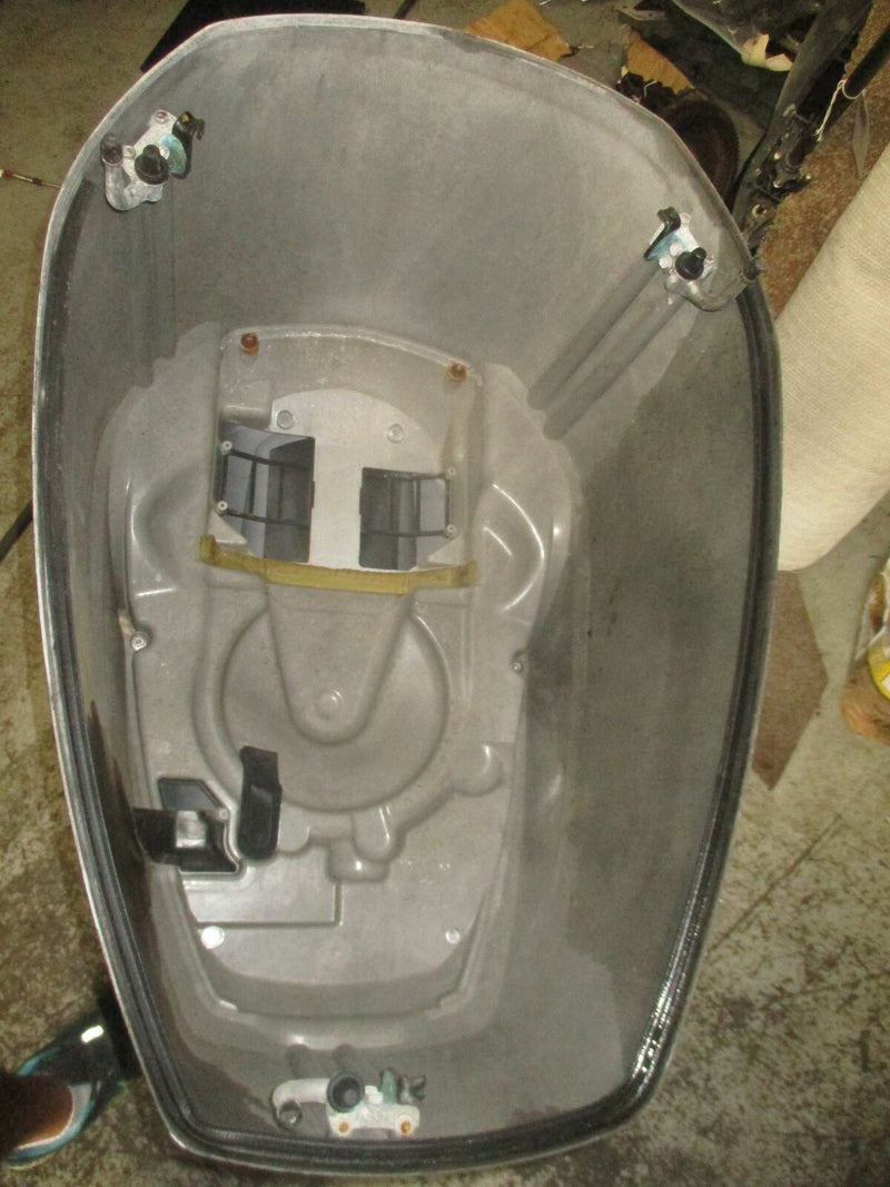 Yamaha HPDI 300hp outboard top cowling