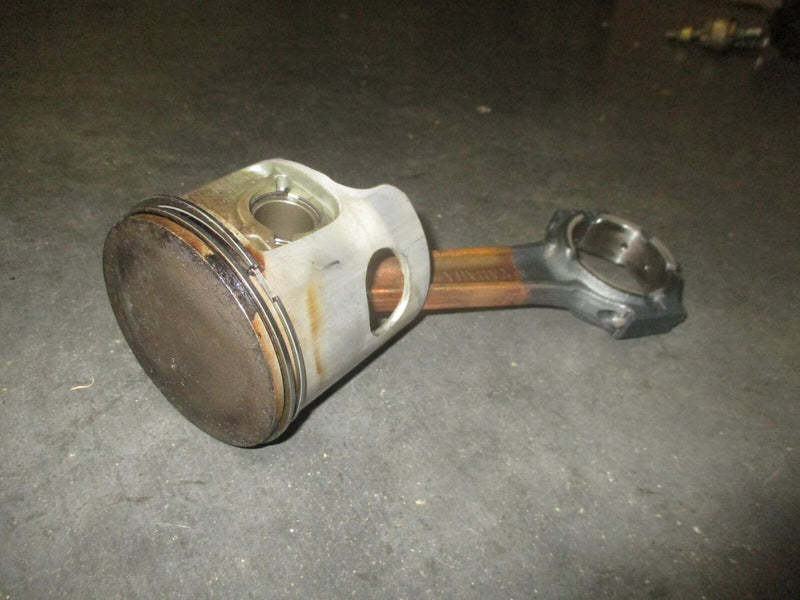 Yamaha OX66 250hp outboard starboard piston and rod (62J-11642-02-86)