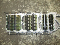 Load image into Gallery viewer, 2000 Yamaha 200hp 2-stroke outboard intake manifold with reeds 65l-13610-01
