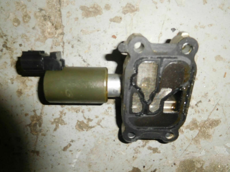 2004 Suzuki DF 250hp 4 stroke oil control valve 16550-93J00