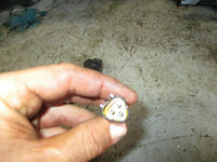 Load image into Gallery viewer, 2005 Yamaha HPDI 300hp 2 stroke Outboard tilt and trim switch 69j-82563
