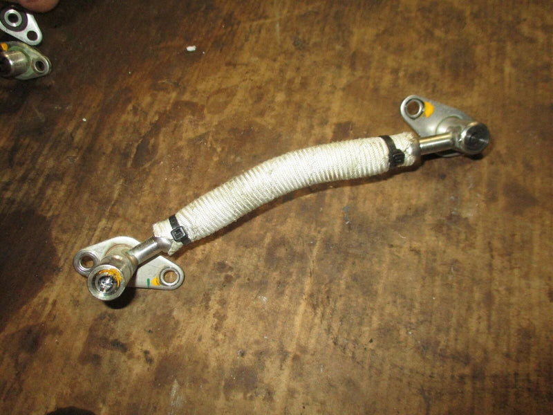 2004 Yamaha 250hp HPDI 2-stroke outboard strbd high pressure fuel hose 60v-13973