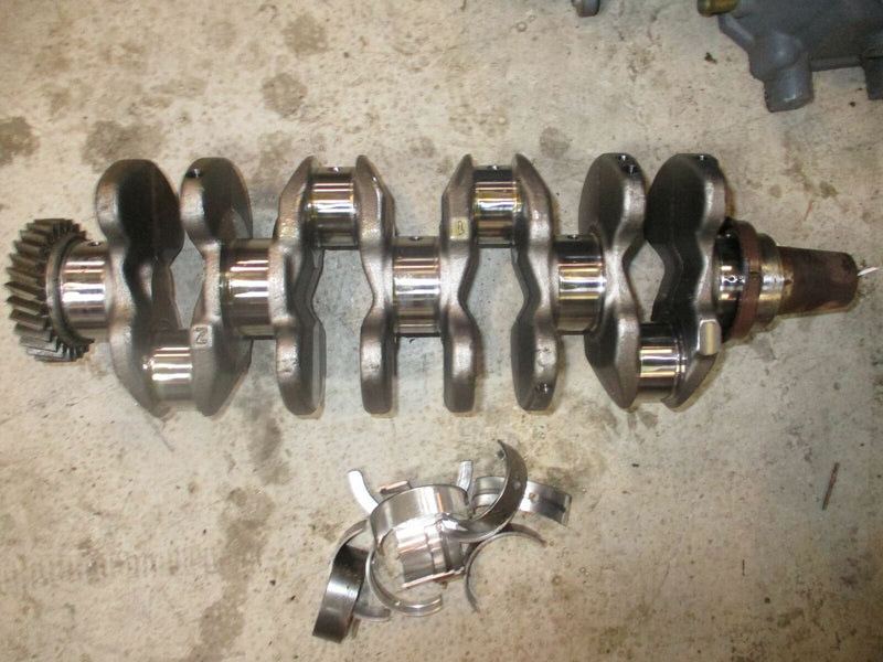 Suzuki DF70A 70hp outboard crankshaft (12220-87L00)