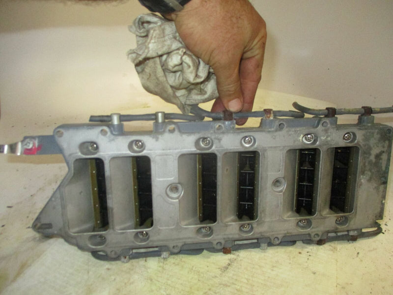 Yamaha 250hp outboard intake manifold with reeds (65L-13610-01-00)