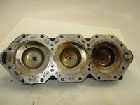 Load image into Gallery viewer, Evinrude 150hp Ocean Pro outboard cylinder head 337548
