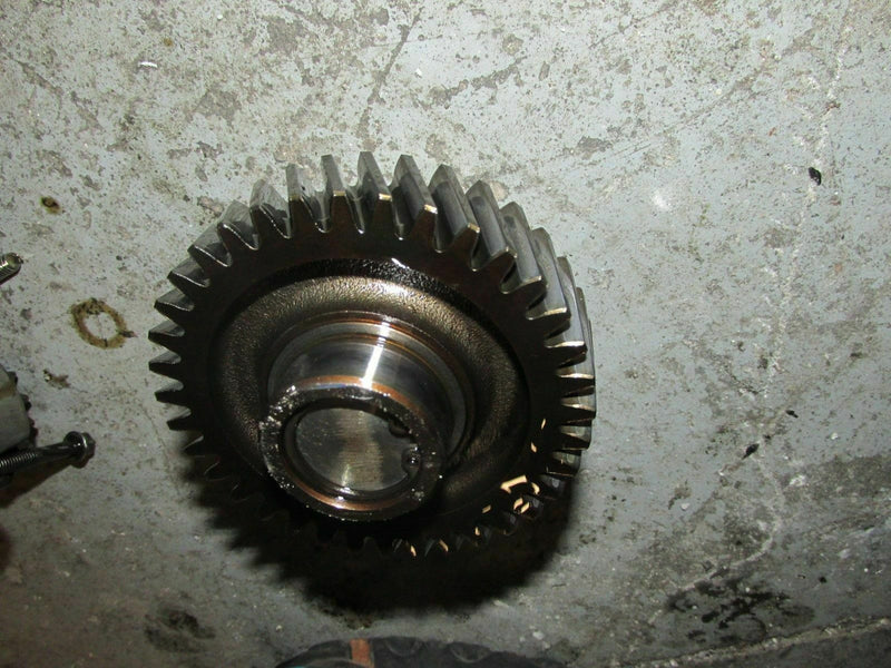 2002 Suzuki outboard DF140 14001Z-251032 driven gear 12732-90J00