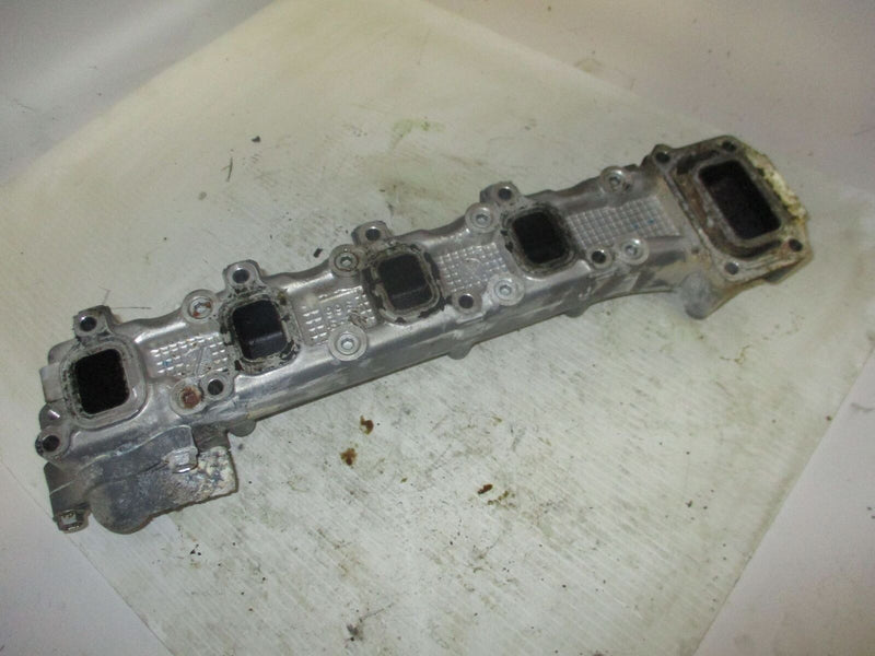 Suzuki DF70 70 hp outboard exhaust manifold (14100-99800-019)