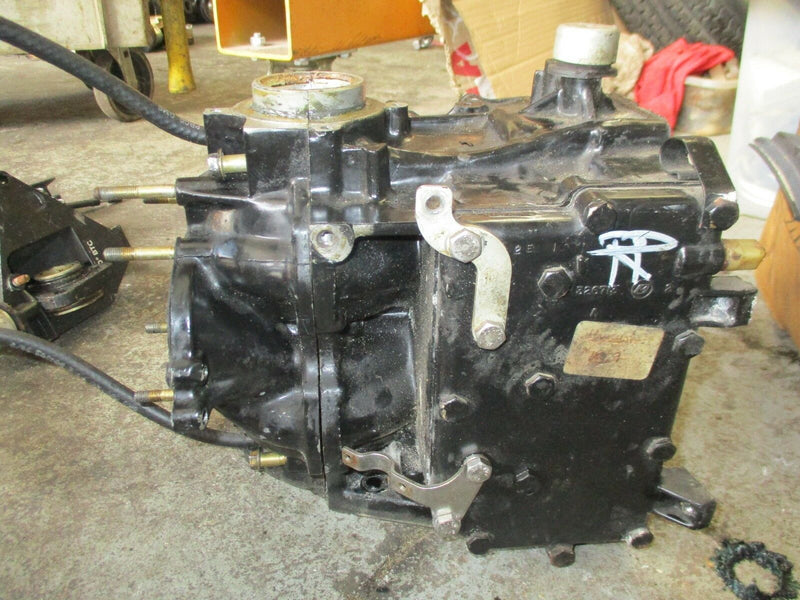 1997 Johnson 35hp AML35D outboard crankcase block