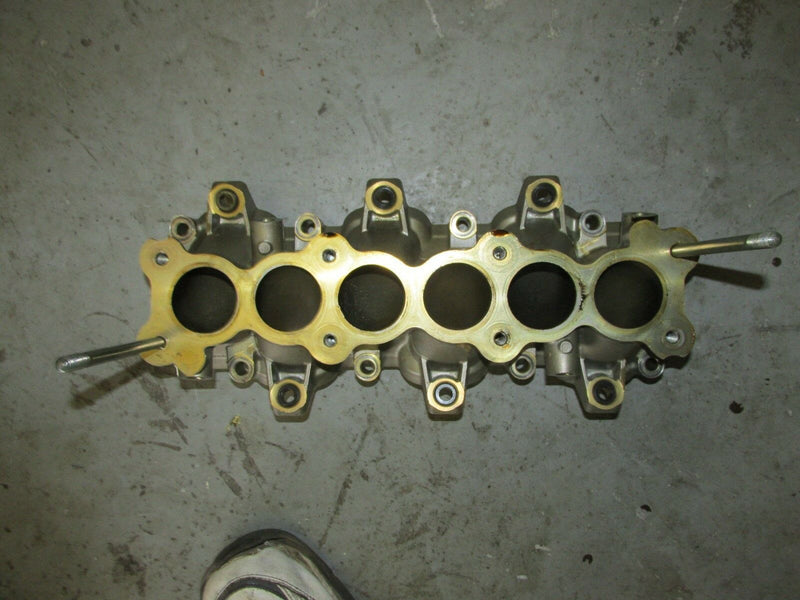 2004 Suzuki DF 250hp 4 stroke intake manifold 13110-93J00