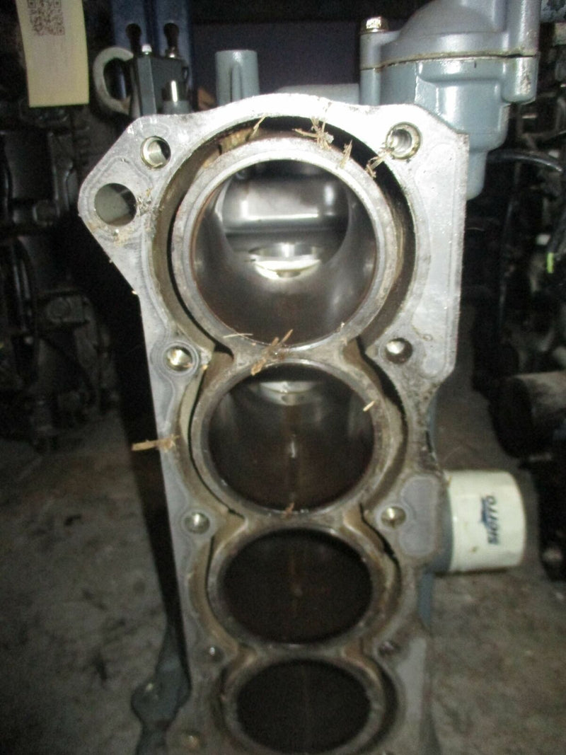 Suzuki DF70 70hp outboard crankcase block