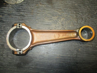 Load image into Gallery viewer, 1995 Evinrude 90hp outboard connecting rod 321712
