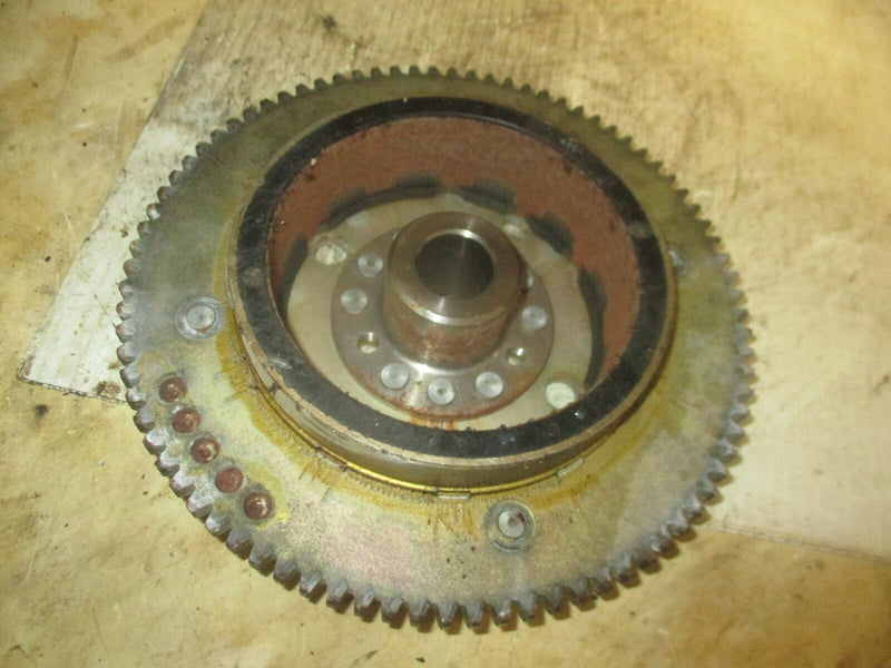 Suzuki DT25C 25hp outboard flywheel (32102-95D20)