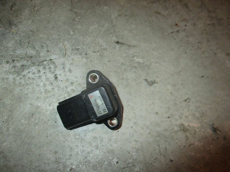 Yamaha SWS OX66 200hp outboard MAP sensor (67H-82380-00)