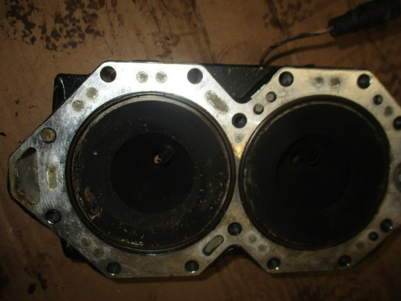 2003 Evinrude outboard 115hp Ficht starboard cylinder head 347352