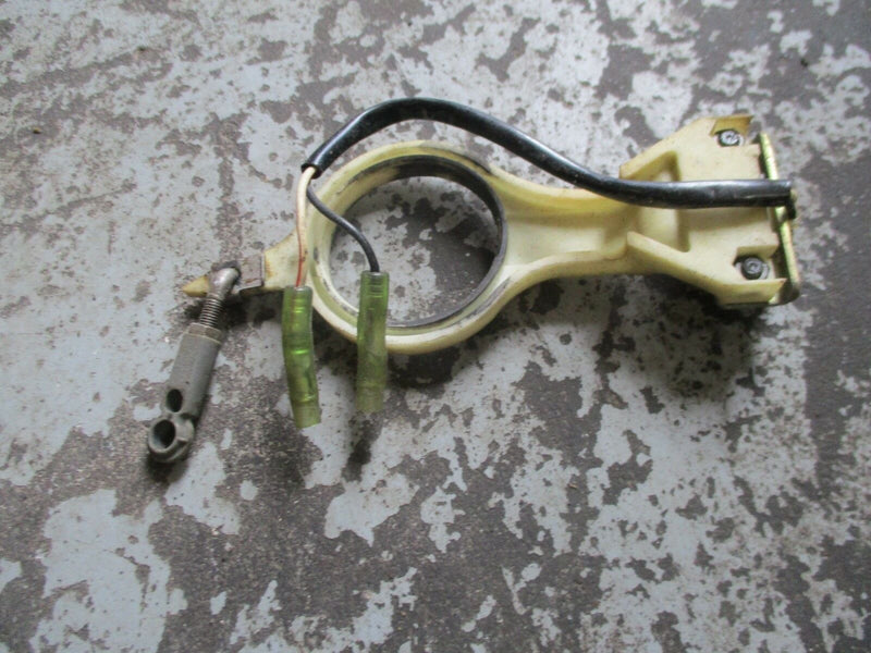 2001 Yamaha 15hp 2-stroke outboard pulsor coil 63v-85580