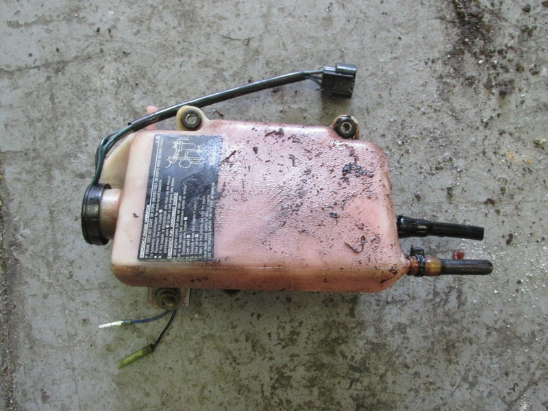 1990 Yamaha saltwater series carbureted 250 ETXD oil tank 61A-21750-00-00