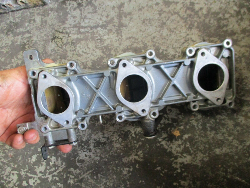 1994-1995 yamaha outboard 75/85/90 intake manifold with reed valve set