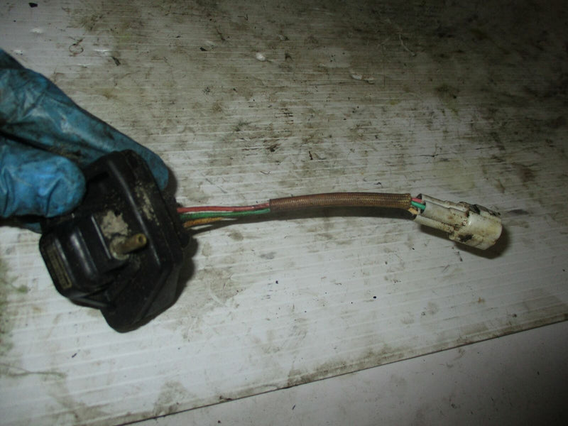 Suzuki DT225 225hp 2 stroke outboard MAP sensor (18590-53A01)