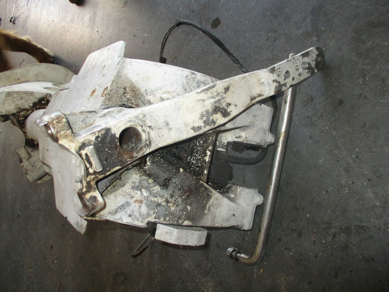 Johnson Evinrude V6 2 stroke outboard swivel bracket
