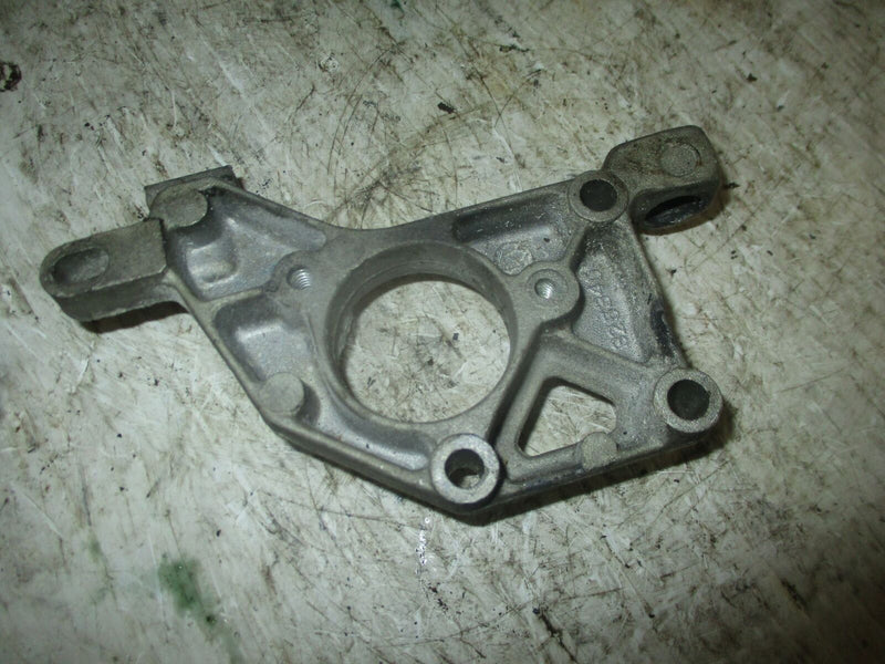 Johnson Evinrude outboard bracket (325340)