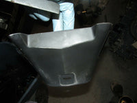 Load image into Gallery viewer, 1992 Suzuki outboard DT85 2 stroke 08501 231152 apron cover 61131-95201-OED
