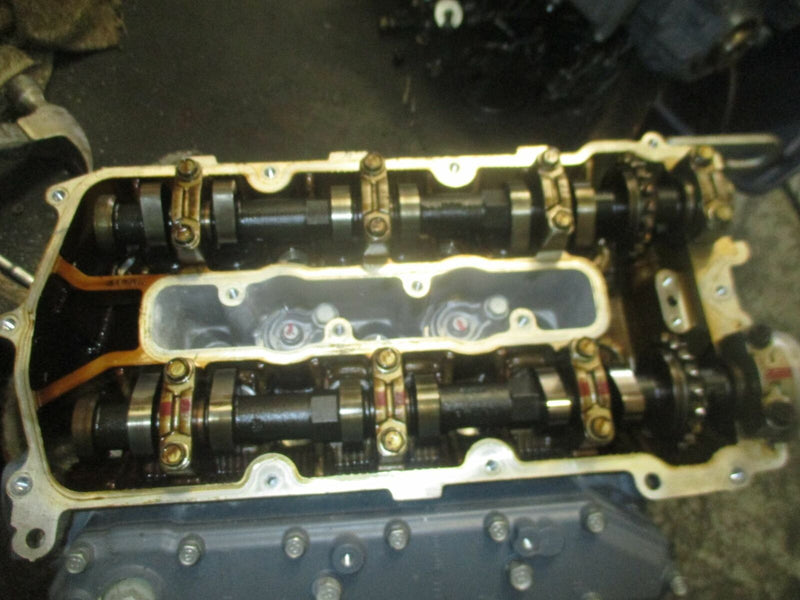 Yamaha 200hp 4 stroke outboard port cylinder head