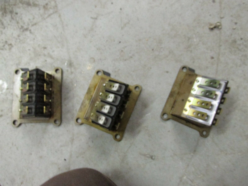 1989 Suzuki Outboard DT 115 reed valve 13150-94502