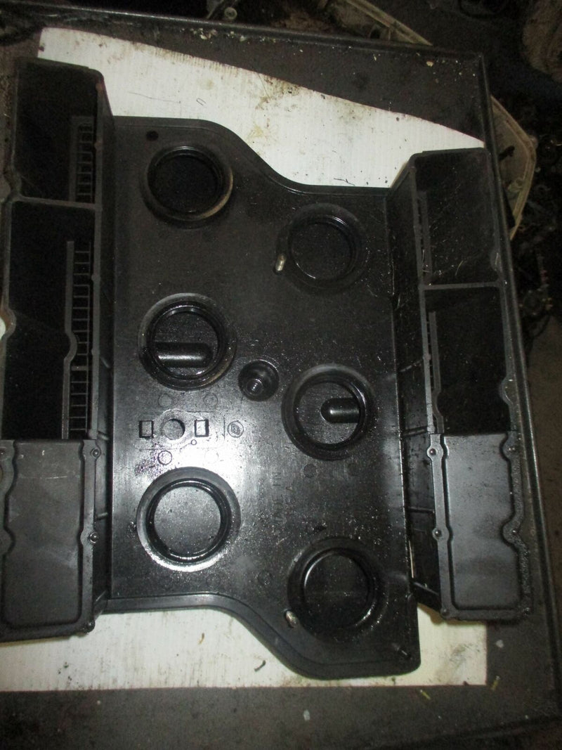 Evinrude Ficht 250hp outboard intake silencer (439353)