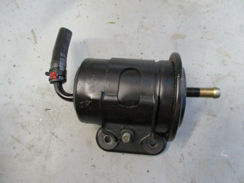 2007 Suzuki DF115 4 stroke outboard high pressure fuel filter 15440-90j00