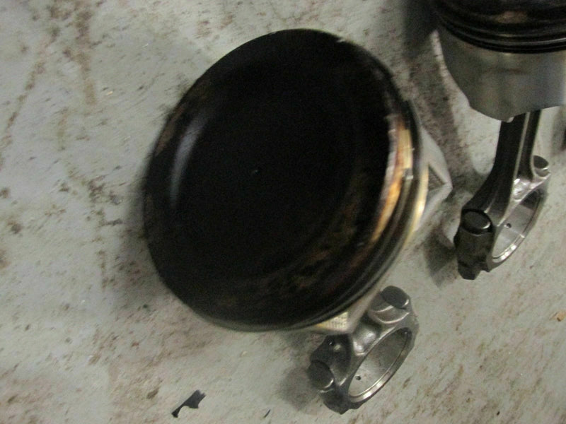 2003 Johnson outboard 115hp 4 stroke J115PX4STS piston and rod 5033653