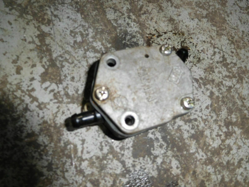 2000 Yamaha outboard 250 hp OX66 SWS Sx250TURY Fuel Pump 6E5-24410-10-00