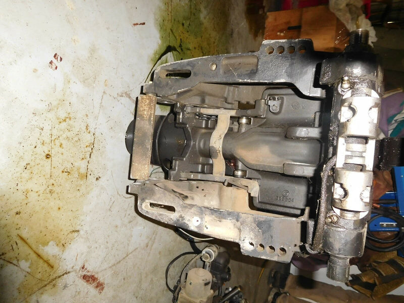 1996 Johnson 175hp fast strike J175GLEDB 20" Mid Section